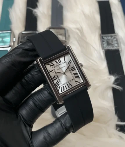 Universe Point solo Tank B/S/W | Old Money Watch